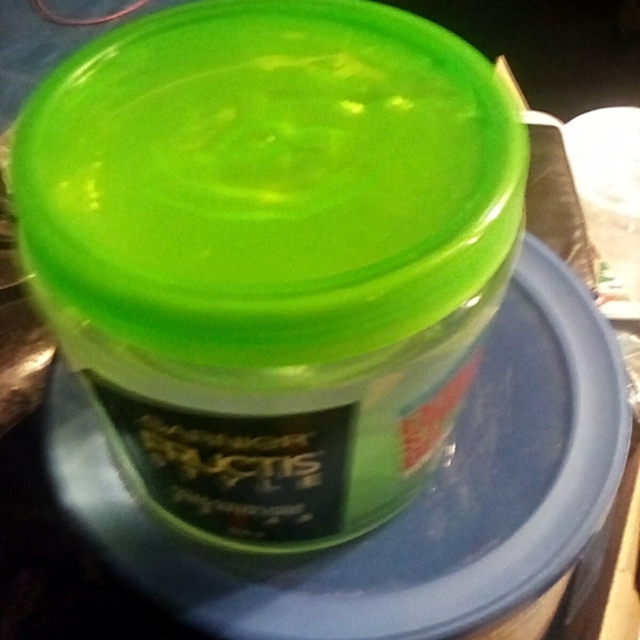 Garnier  extra hold gel - Picture 3 of 3